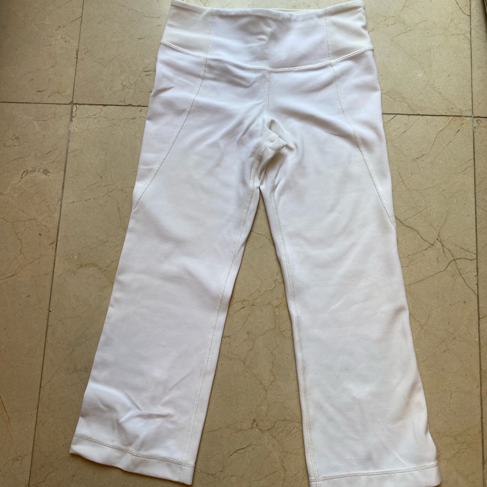 Lululemon Capri Yoga Legging